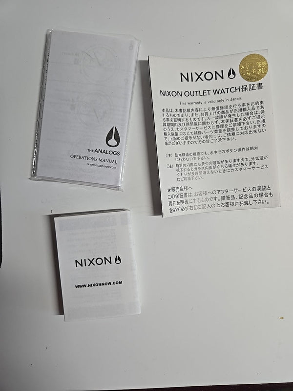 Used NIXON WATCH BOX with Foam Insert Manual - Experts Watches - NIXON