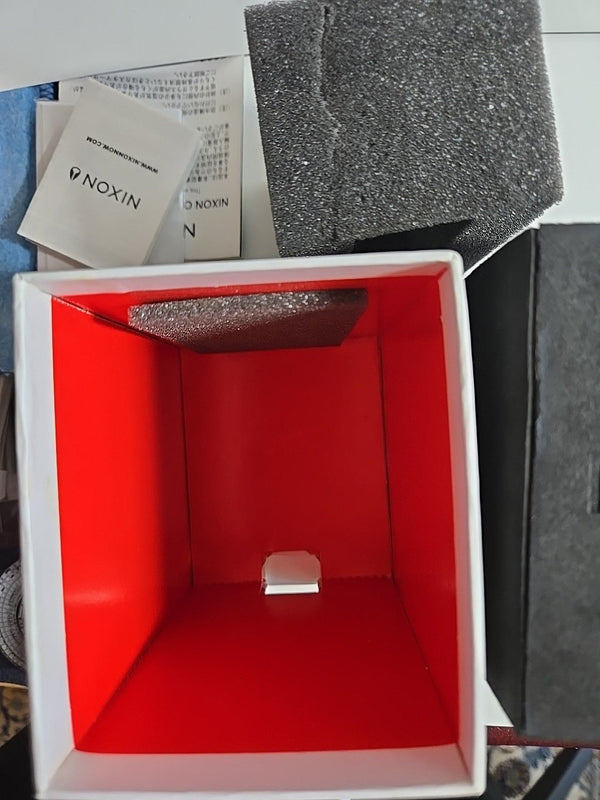 Used NIXON WATCH BOX with Foam Insert Manual - Experts Watches - NIXON