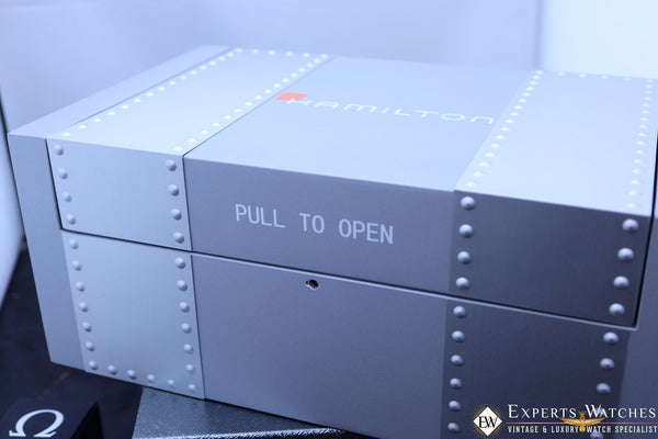 expertswatches.com - ExpertsWatches.com