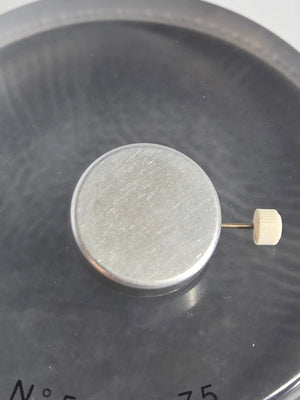 NOS Nivada FHF Cal. 378 white date - at 3 manual wind watch movement Ligne 8¾"' - Experts Watches - FHF