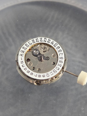 NOS Nivada FHF Cal. 378 white date - at 3 manual wind watch movement Ligne 8¾"' - Experts Watches - FHF