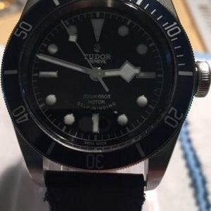 expertswatches.com - ExpertsWatches.com