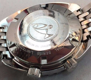 expertswatches.com - ExpertsWatches.com