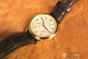 expertswatches.com - ExpertsWatches.com