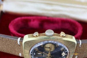 Vintage BAYLOR Chronograph Beautiful Blue Dial Matt Gold Fill Date at 12 W/ Box - Baylor Wristwatches