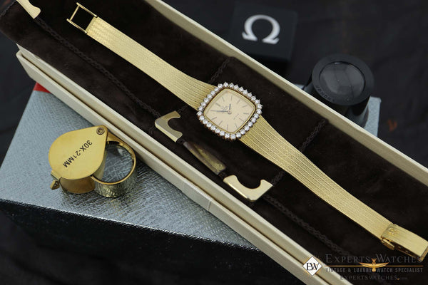 Vintage OMEGA Ladies  DE VILLE Automatic 32 Diamonds 18K Gold Watch Ref 8298 195