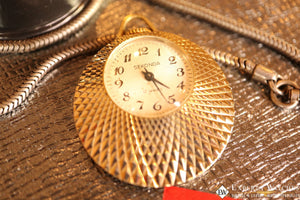 expertswatches.com - ExpertsWatches.com