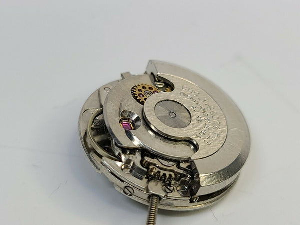 Che Tissot & Fils Automatic Caliber 743 Watch Movement 21 Jewels - Experts Watches