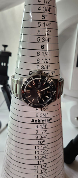 Christopher Ward C60 Elite Pro 1000 Diver 42mm Titanium on Bracelet Diving Watch - Experts Watches