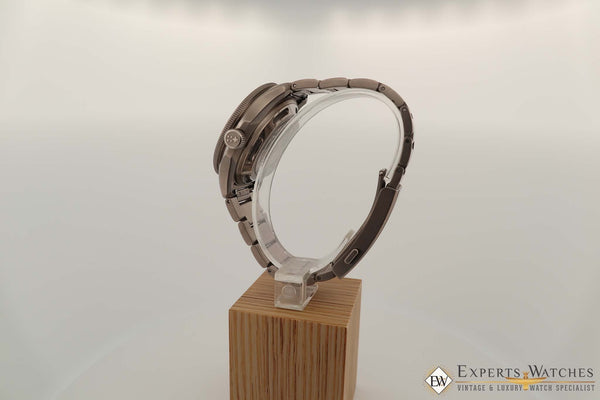 Christopher Ward C60 Elite Pro 1000 Diver 42mm Titanium on Bracelet Diving Watch - Experts Watches