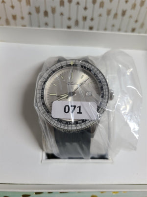 New Jenny Caribbean 300 Silver Dive Diving Watch by DOXA Limited Edition - Experts Watches