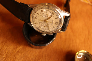 expertswatches.com - ExpertsWatches.com